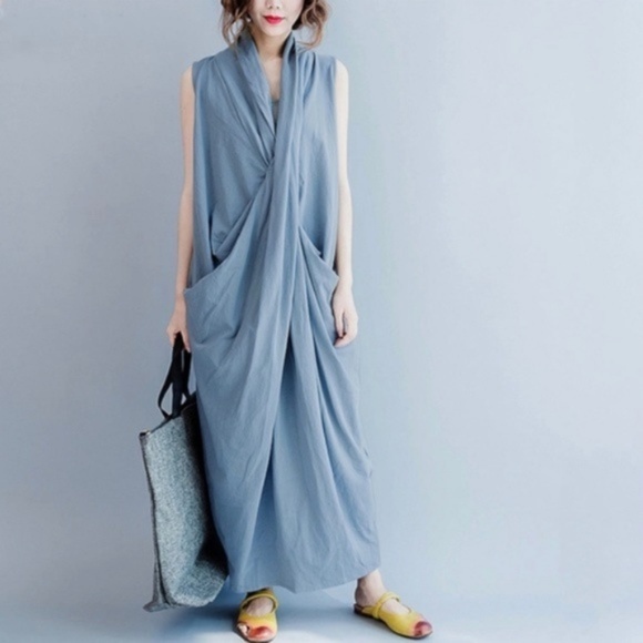 Dresses & Skirts - V Neck Asymmetrical long maxi dress in blue